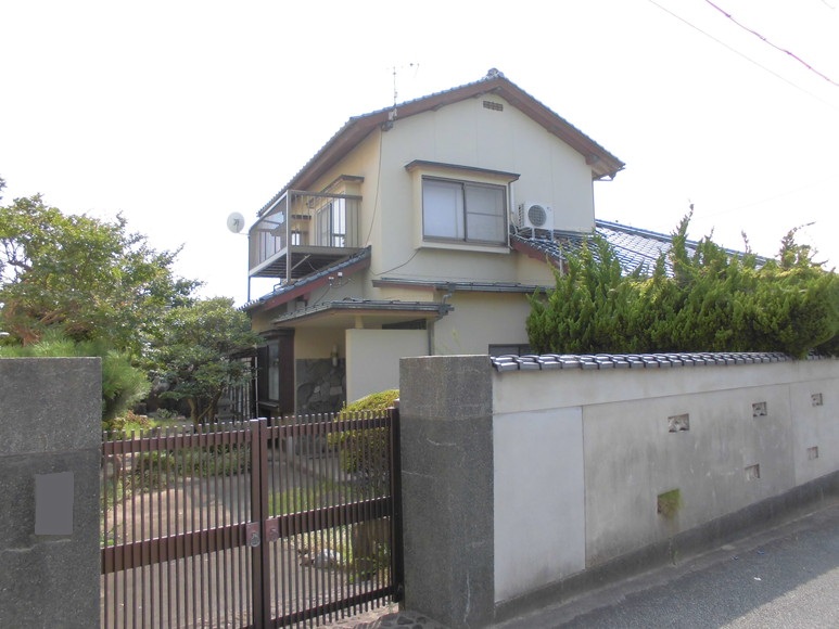 仁摩町仁万　土地付き中古住宅